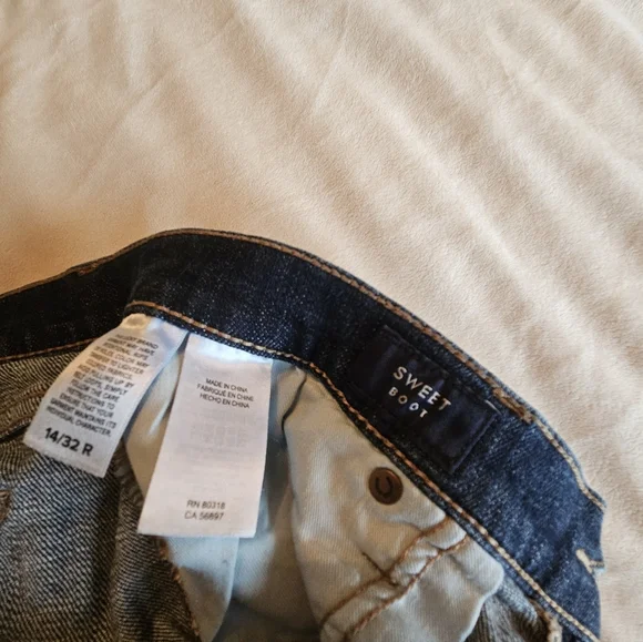 Lucky Brand Dark Blue Bootcut Jeans - Picture 4 of 4